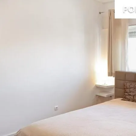 Porto Lodge
